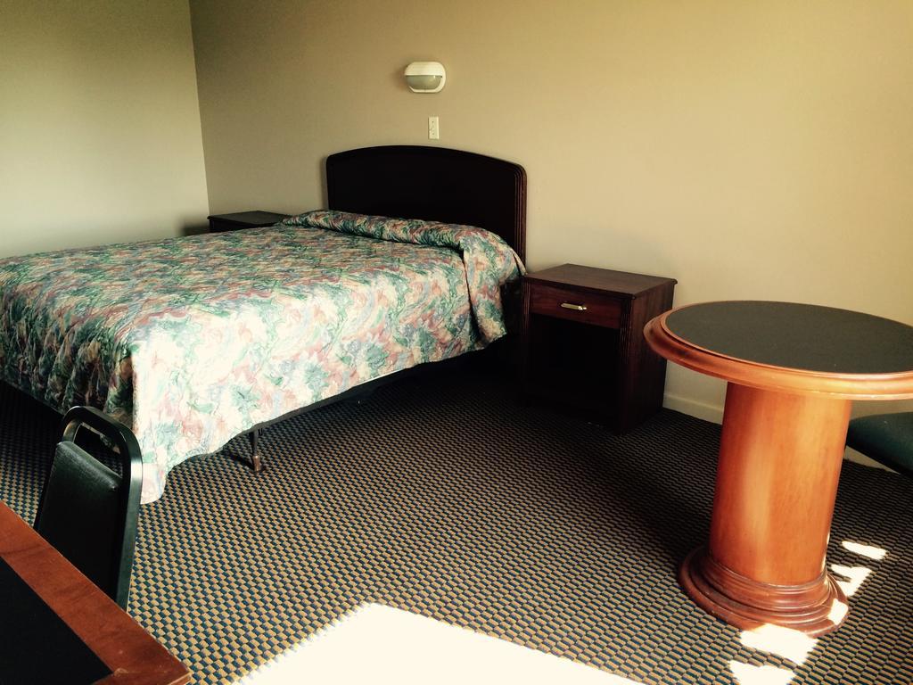 Lewis & Clark Motor Lodge East Alton Rum bild