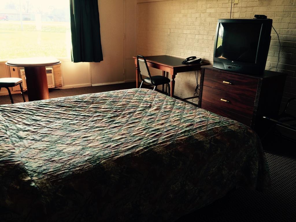 Lewis & Clark Motor Lodge East Alton Rum bild